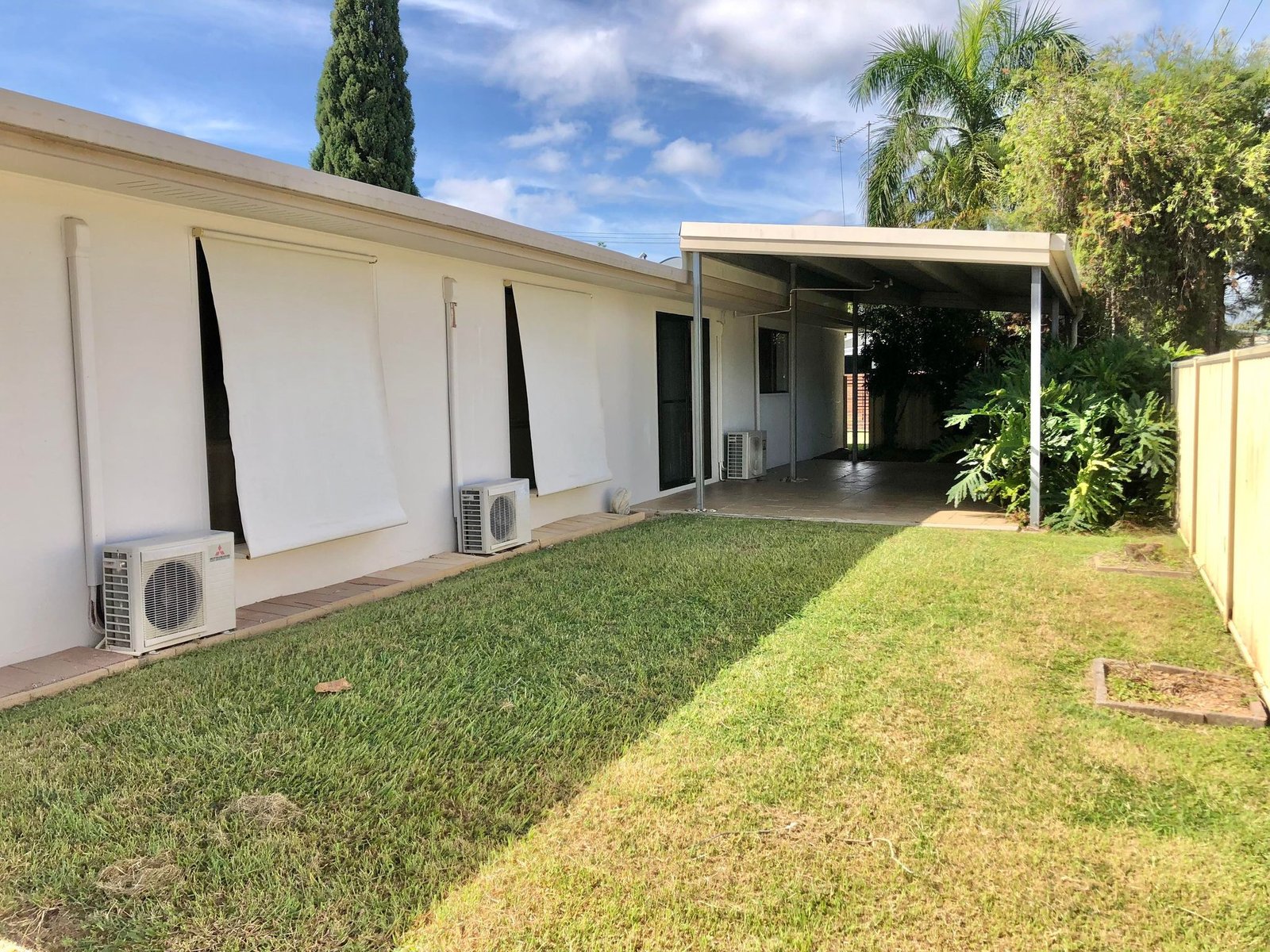 6 SEAL Street BOYNE ISLAND 18