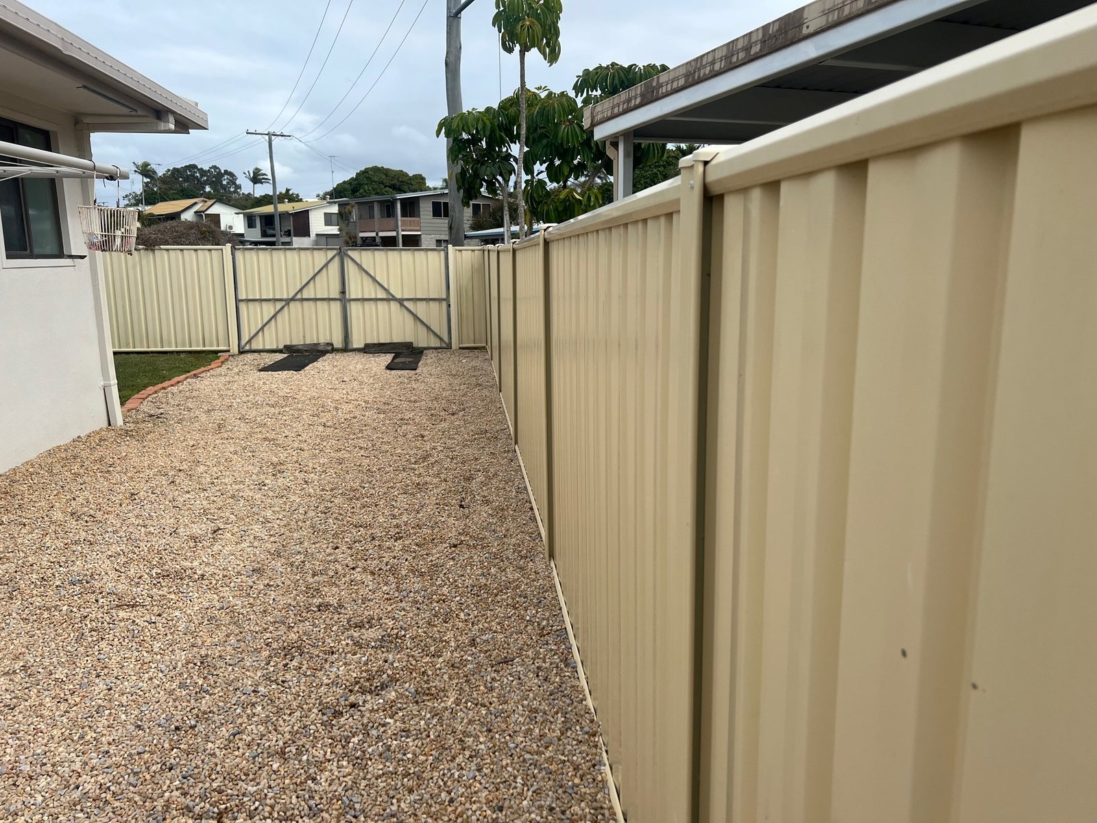 6 SEAL Street BOYNE ISLAND 19