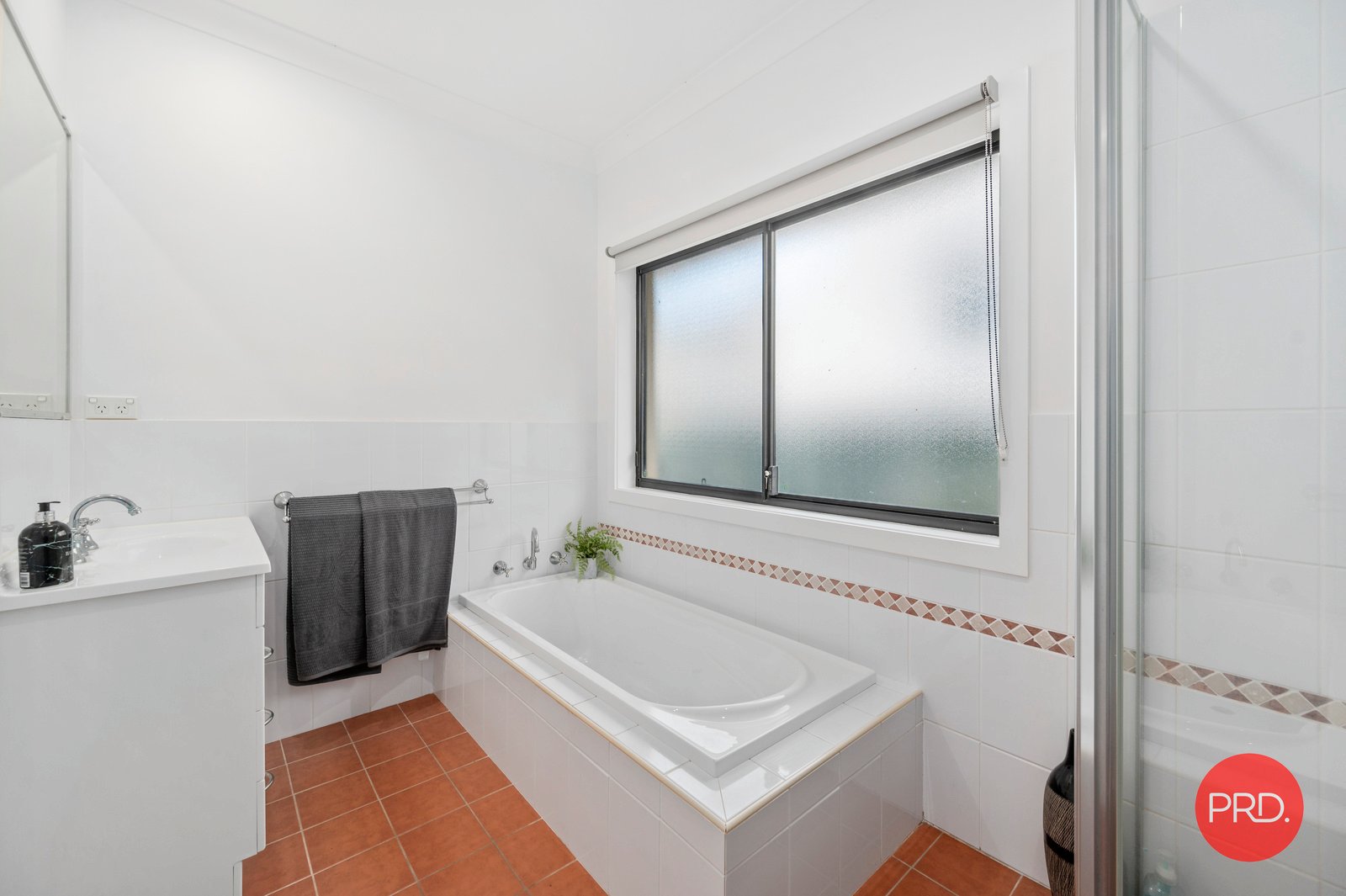 6 Seaside Close KORORA 9