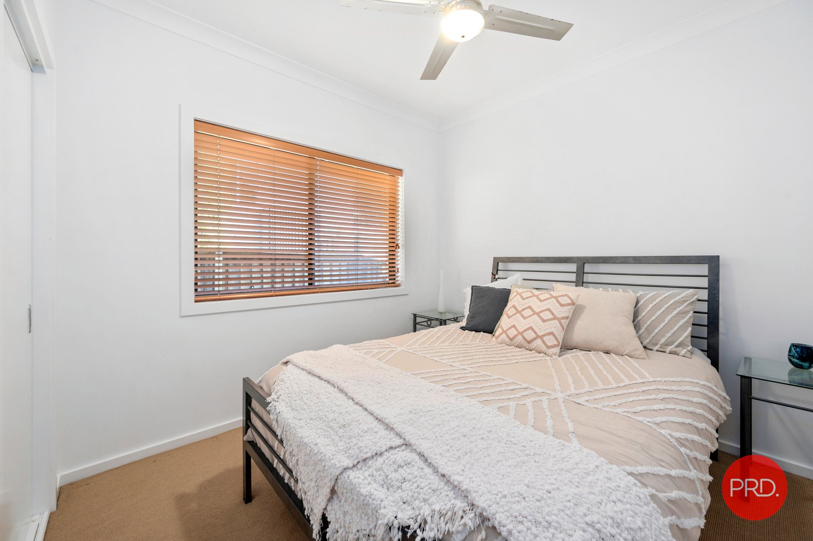 6 Seaside Close KORORA 14