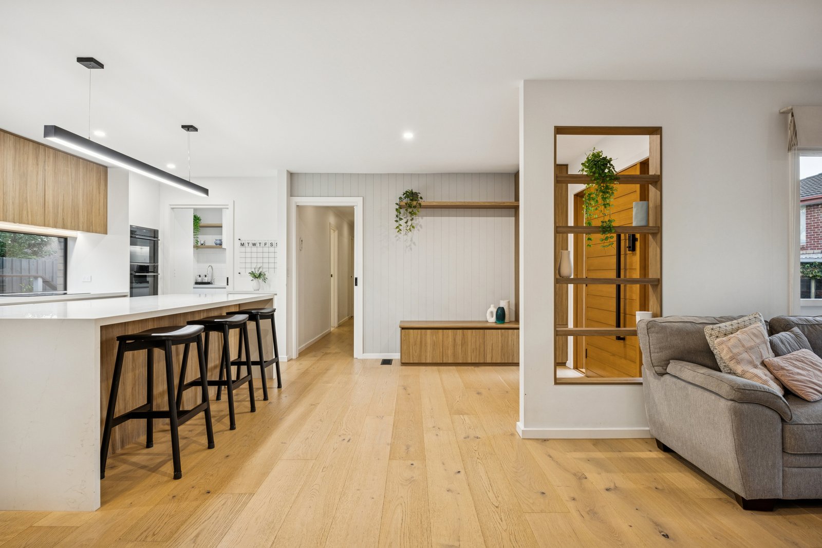 Gallery: 6 Seaton Drive