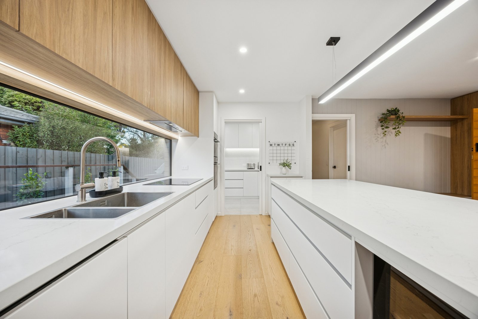 Gallery: 6 Seaton Drive