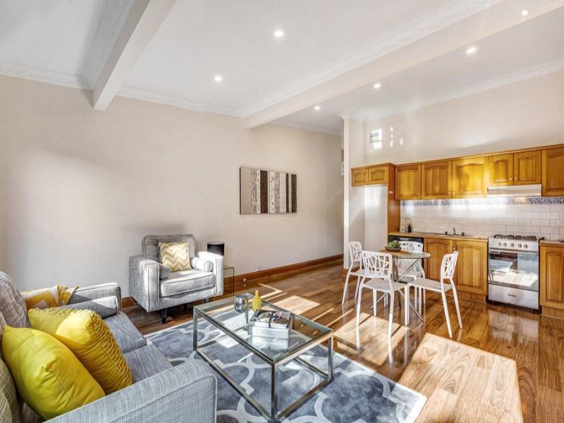 Gallery: 6 Seddon Street