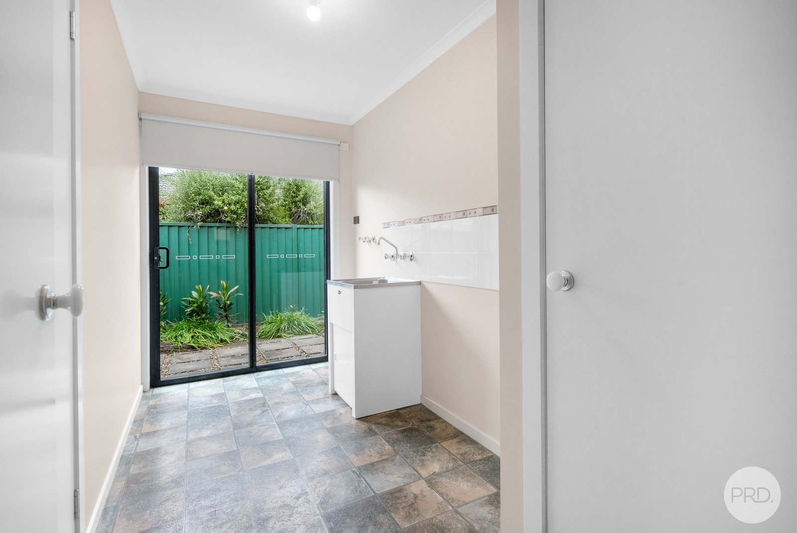 6 Shaftesbury Avenue DELACOMBE 12