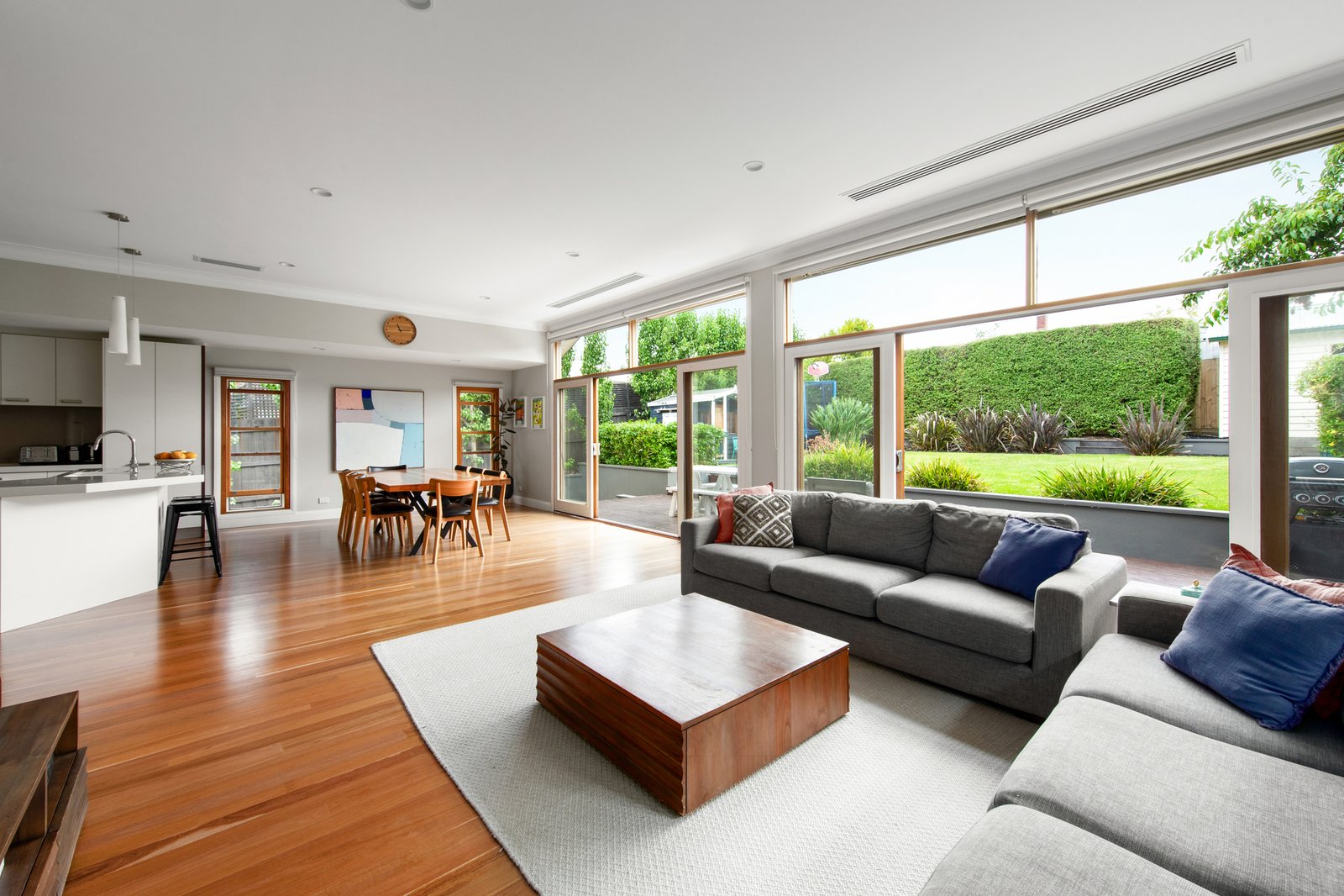 Real Estate and Property in 6 Shakespeare Avenue, Preston, VIC