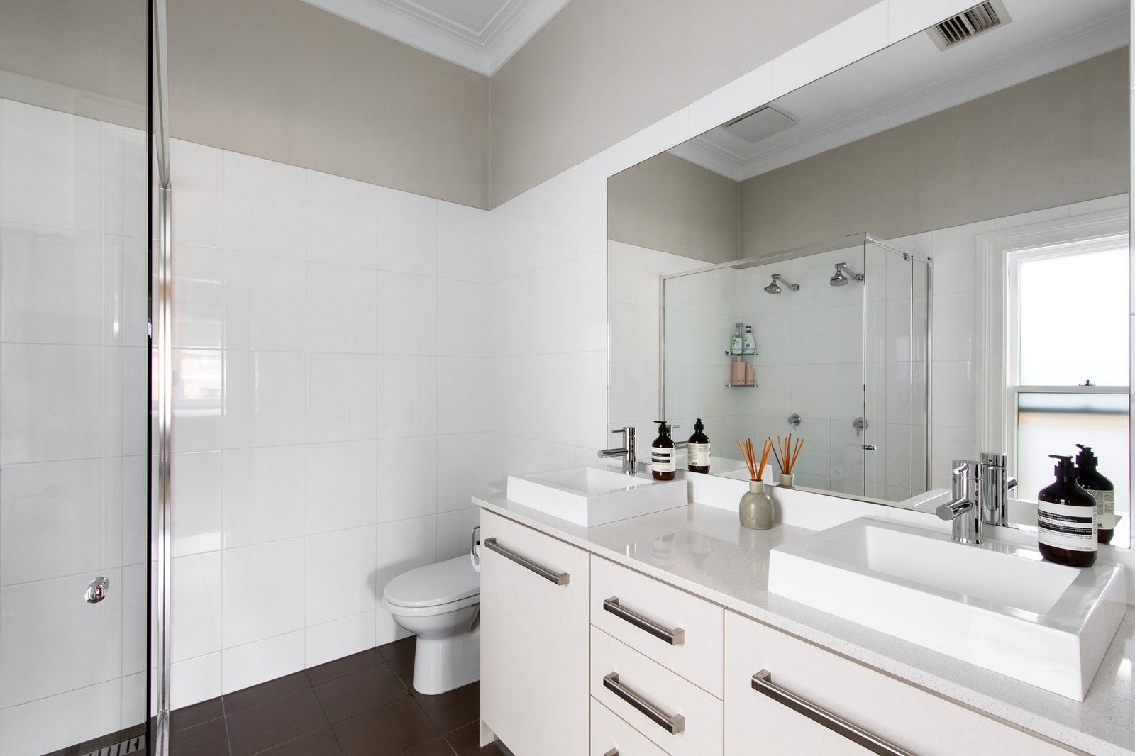 Real Estate and Property in 6 Shakespeare Avenue, Preston, VIC