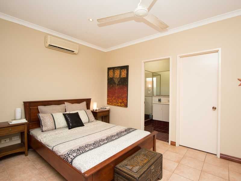 6 Shearwater Crescent DJUGUN 4