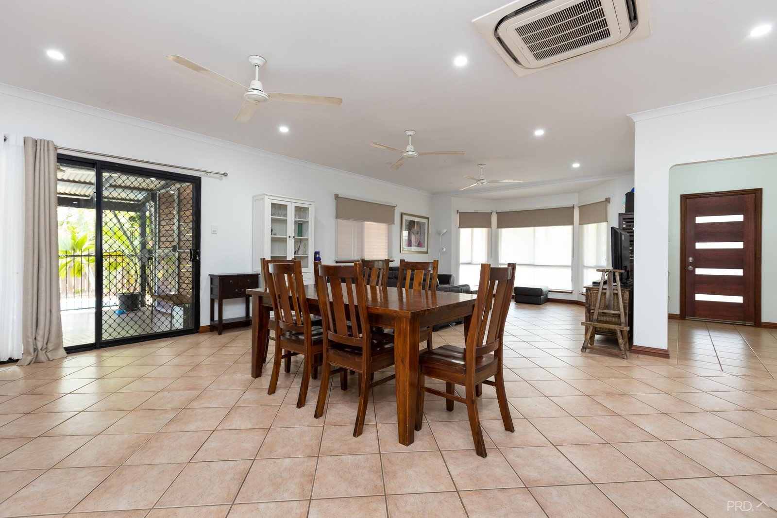 6 Shearwater Crescent DJUGUN 5