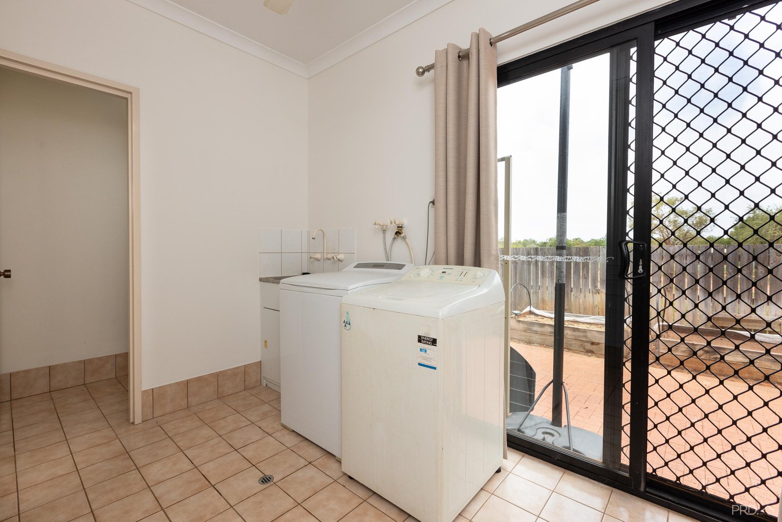 6 Shearwater Crescent DJUGUN 21