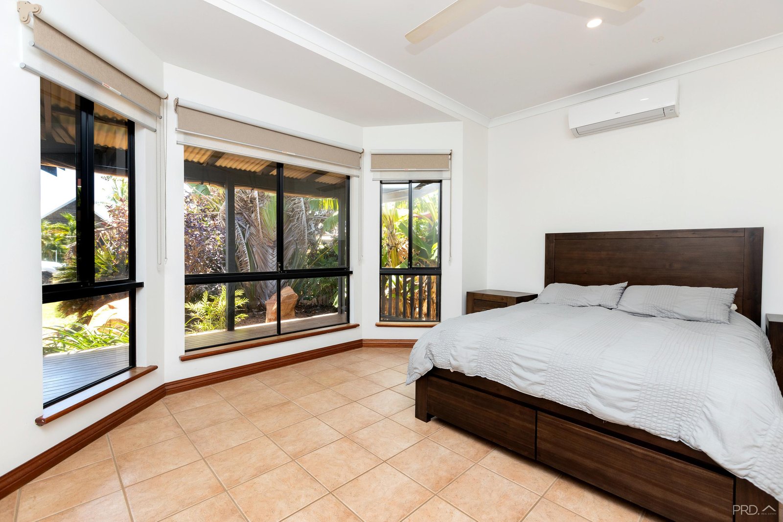 6 Shearwater Crescent DJUGUN 5