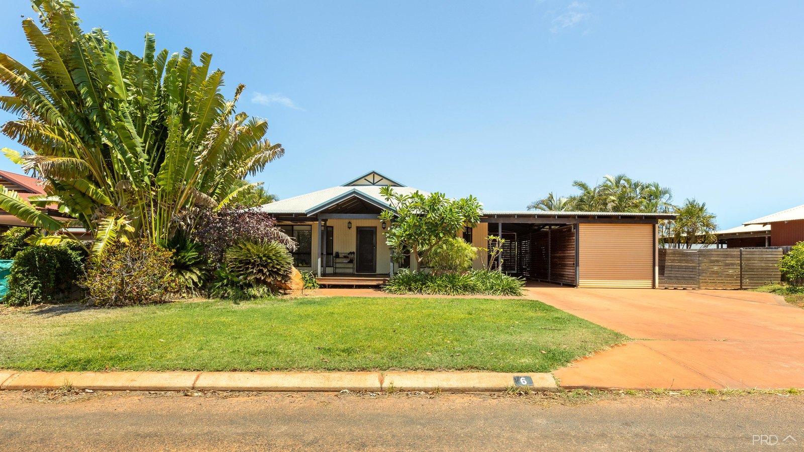 6 Shearwater Crescent DJUGUN 8