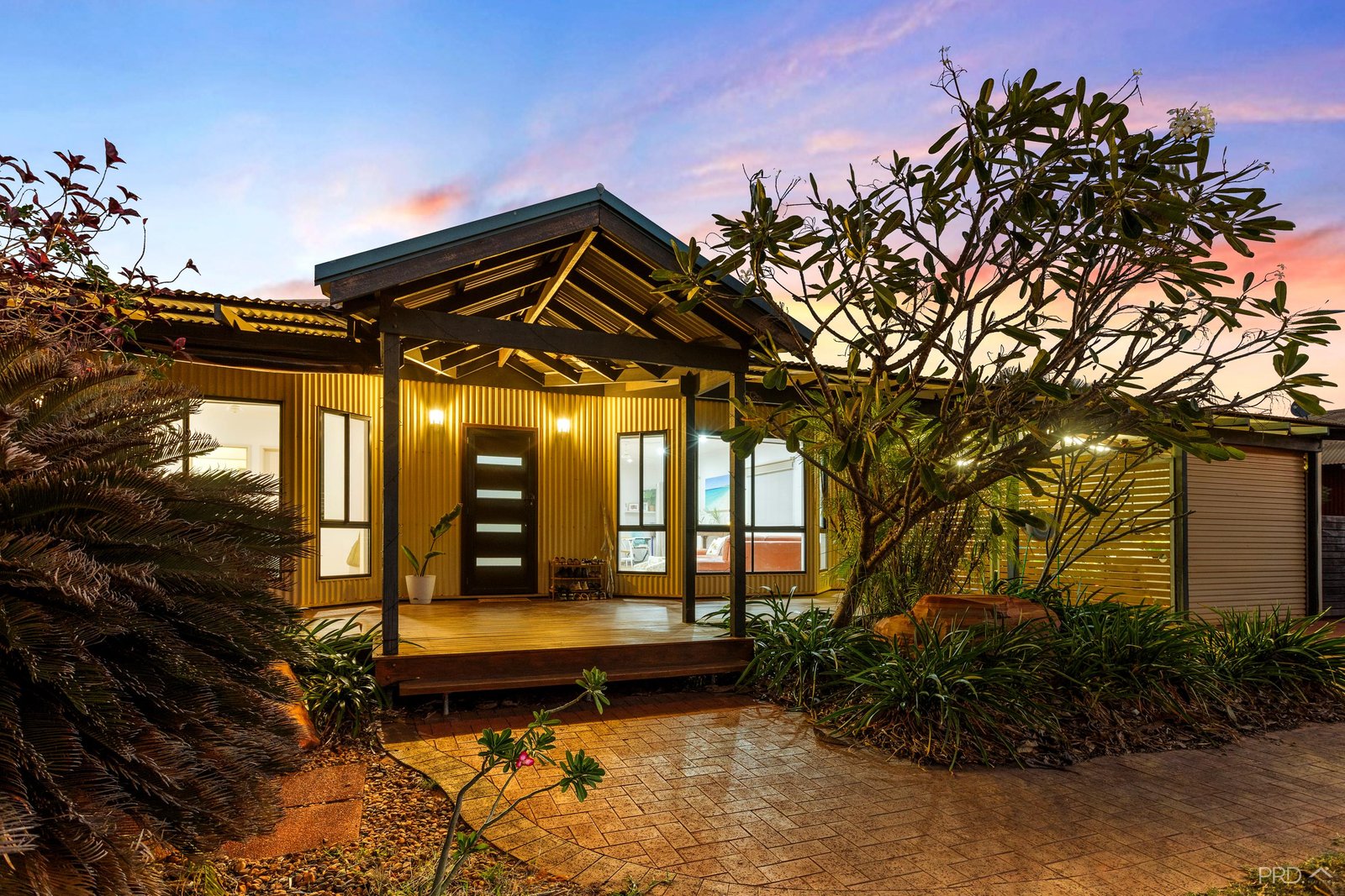 6 Shearwater Crescent DJUGUN 2