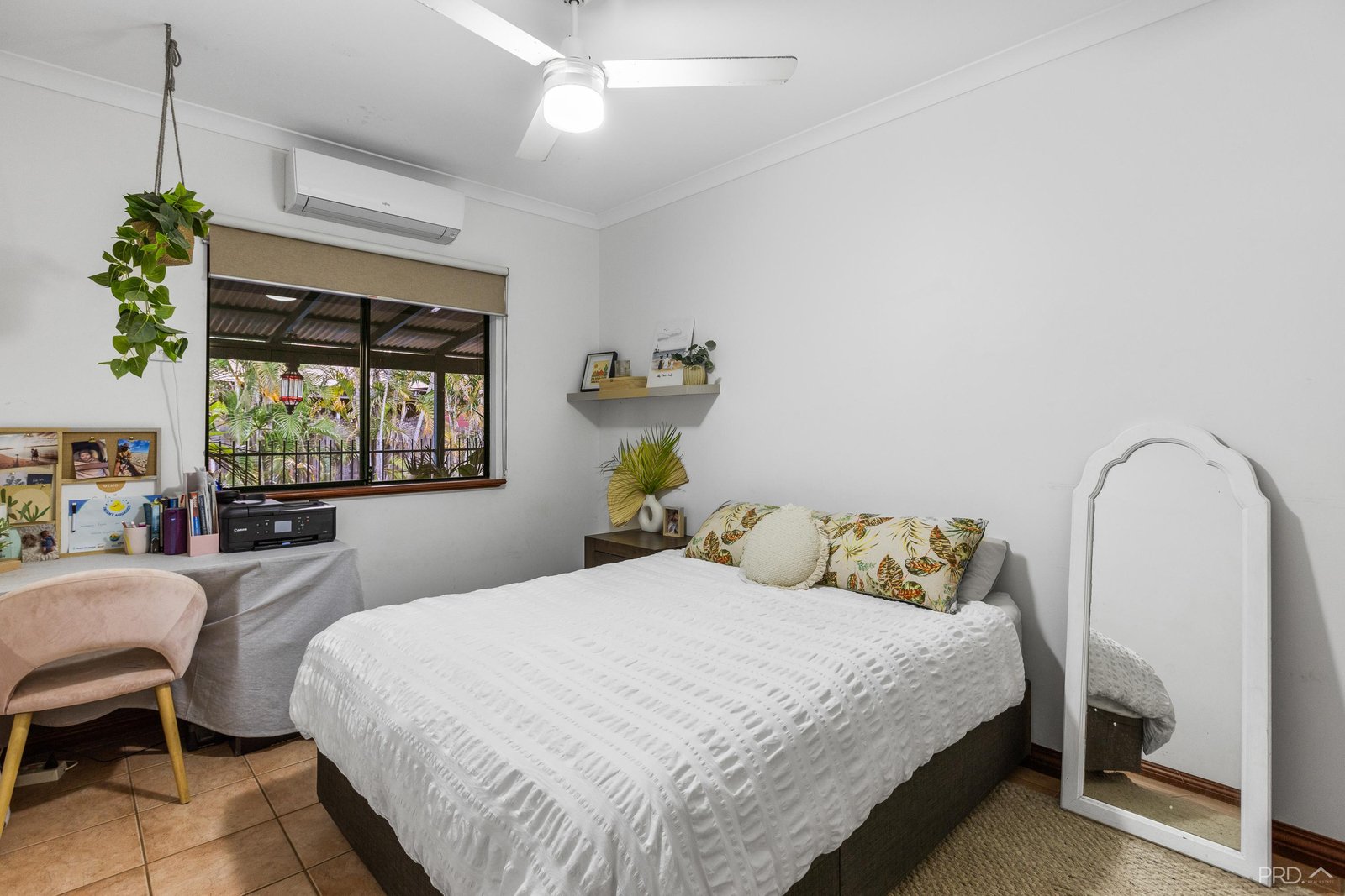 6 Shearwater Crescent DJUGUN 35