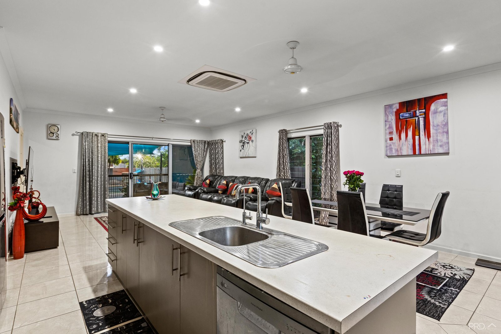 6 Shelduck Way DJUGUN 11