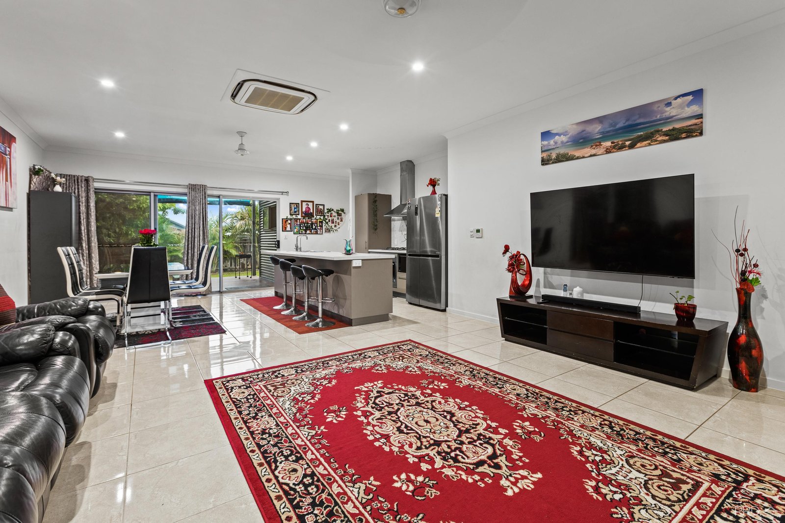 6 Shelduck Way DJUGUN 12