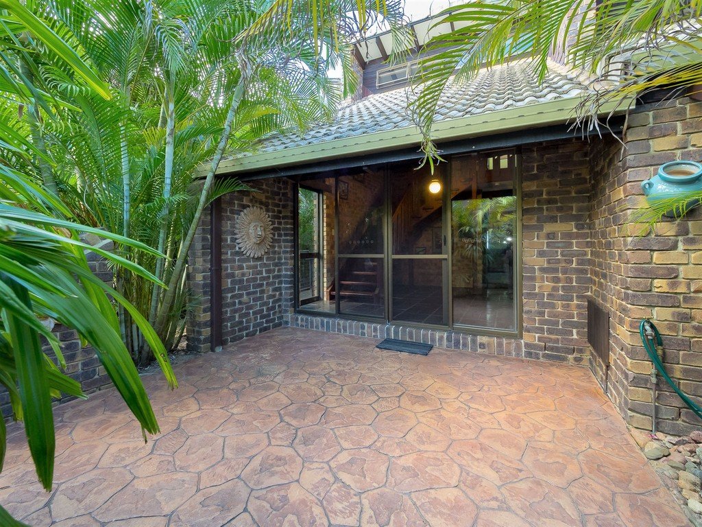 6 Shellcot Street TOOGOOM 4