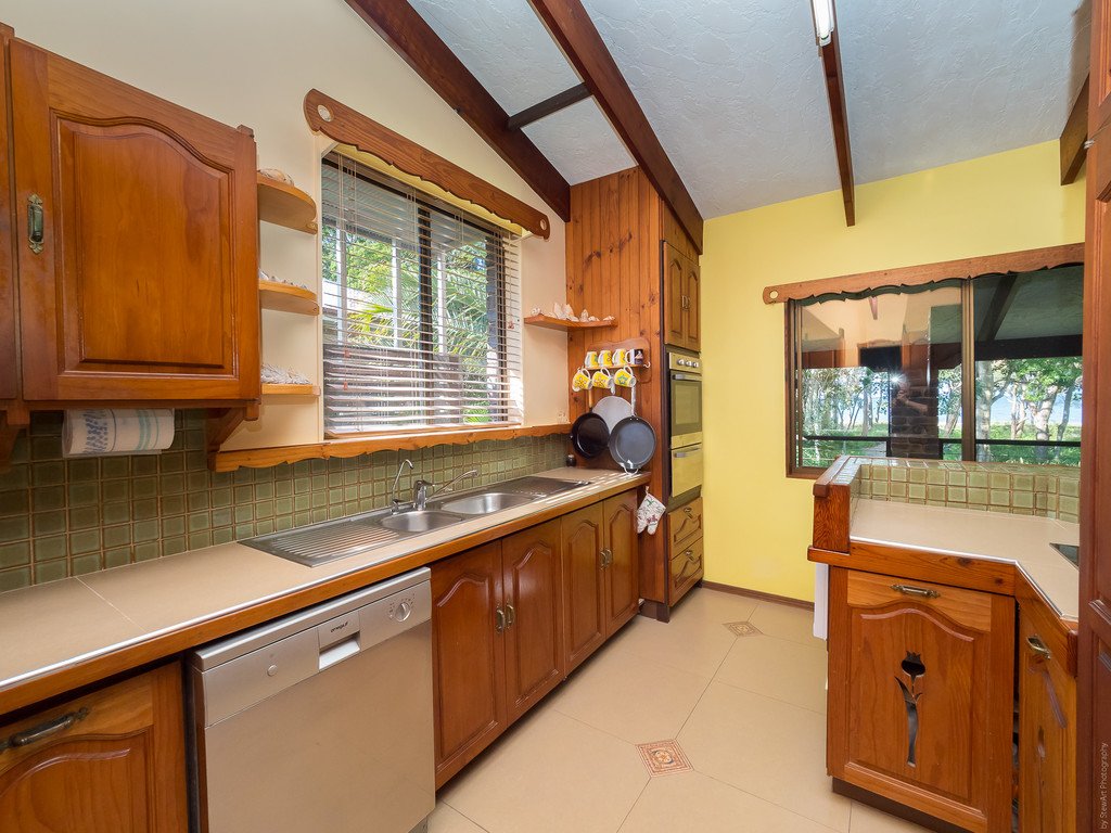 6 Shellcot Street TOOGOOM 13