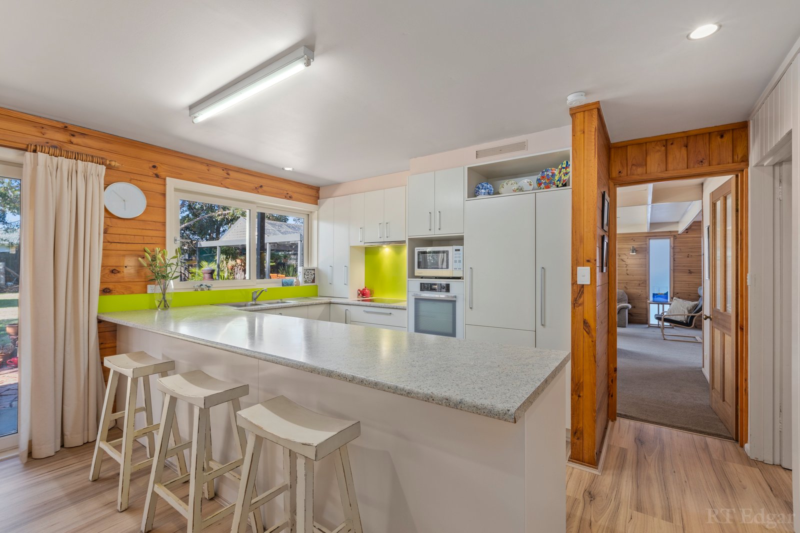 Real Estate and Property in 6 Sheoak Court, Ocean Grove, VIC