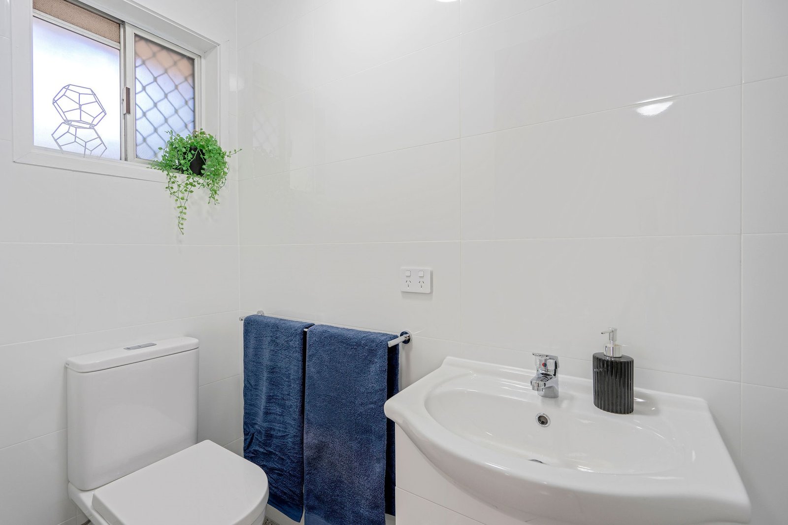 6 Shillito Street SOUTHPORT 8