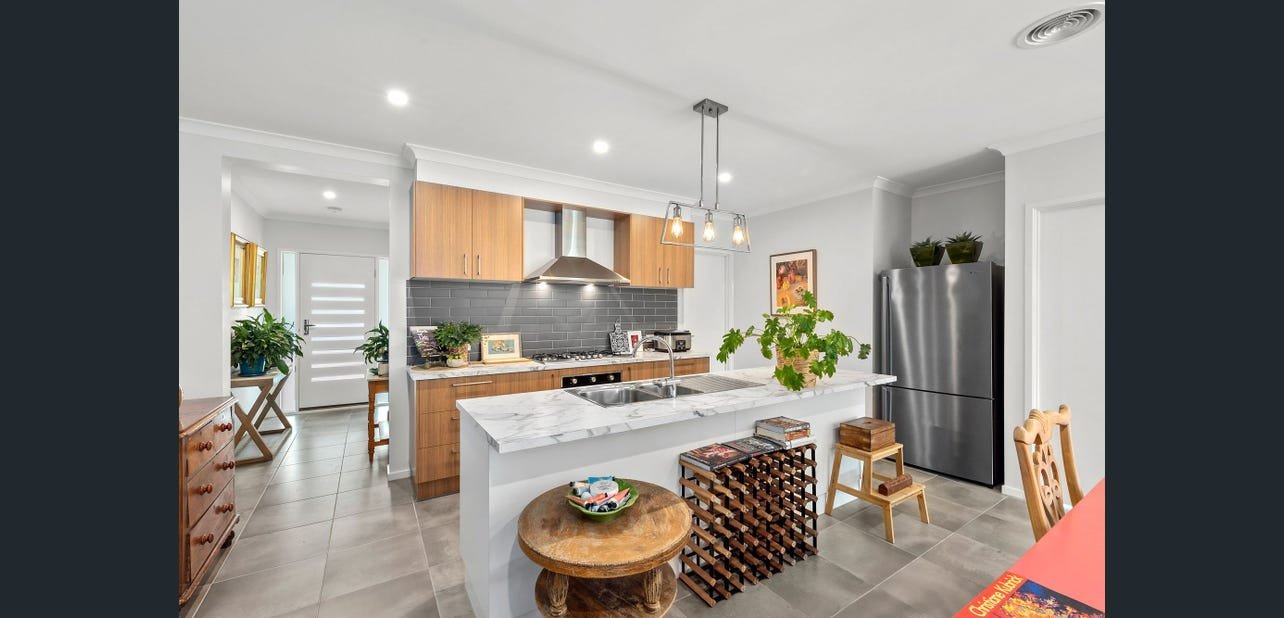 Real Estate and Property in 6 Shorebreak Way, Ocean Grove, VIC