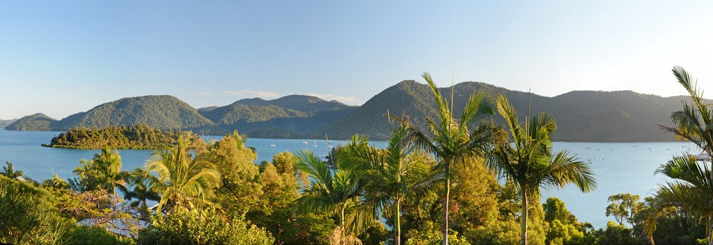 6 Shutehaven Close SHUTE HARBOUR 24