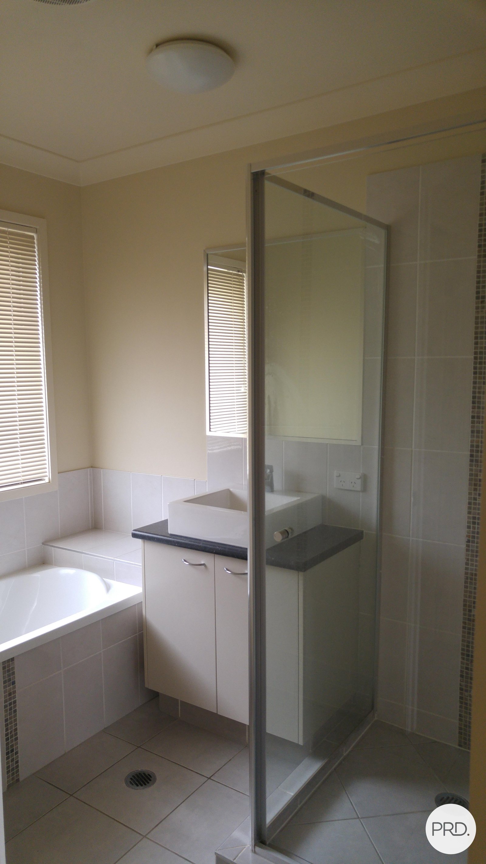 6 Siding Court ROSEWOOD 7