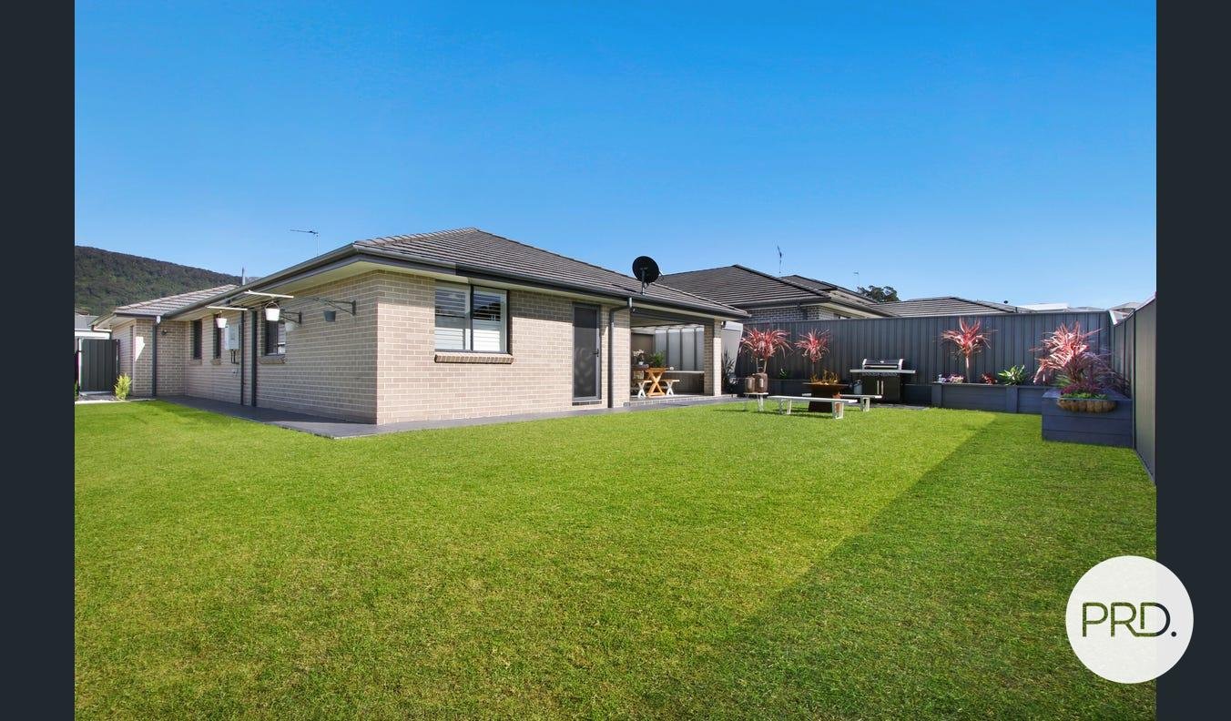 6 Siltstone Avenue HORSLEY 11