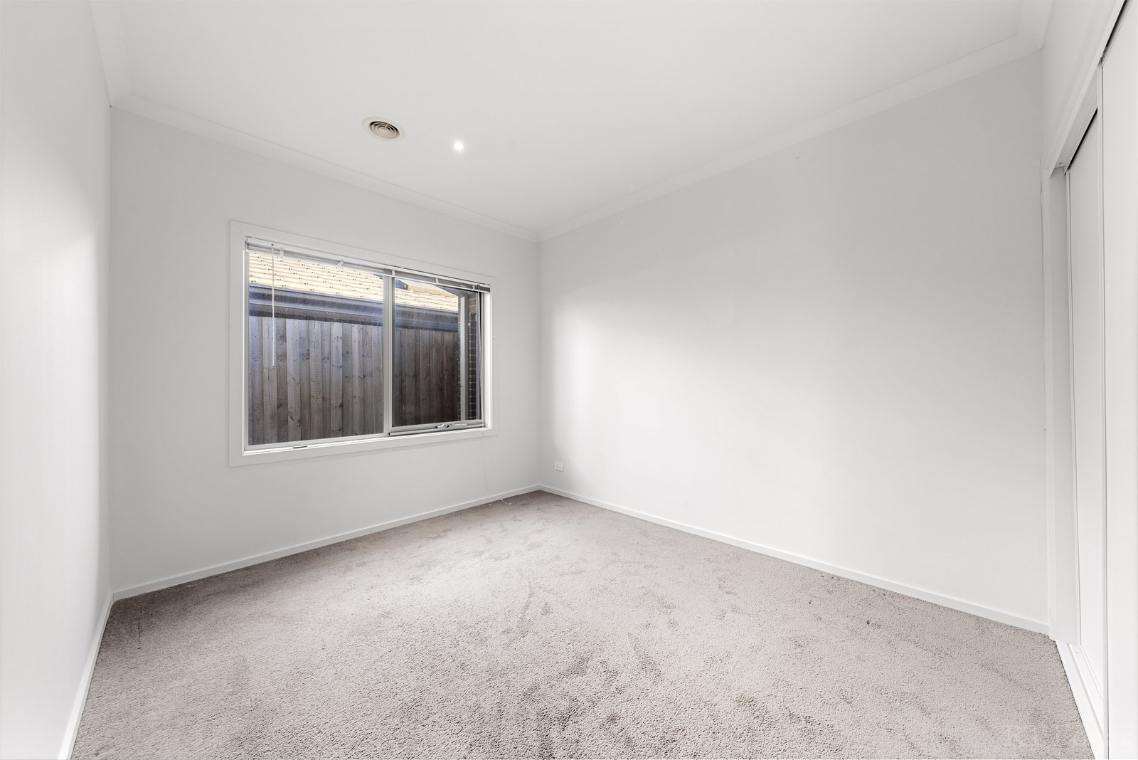 Real Estate and Property in 6 Silvergrass Court, Croydon, VIC