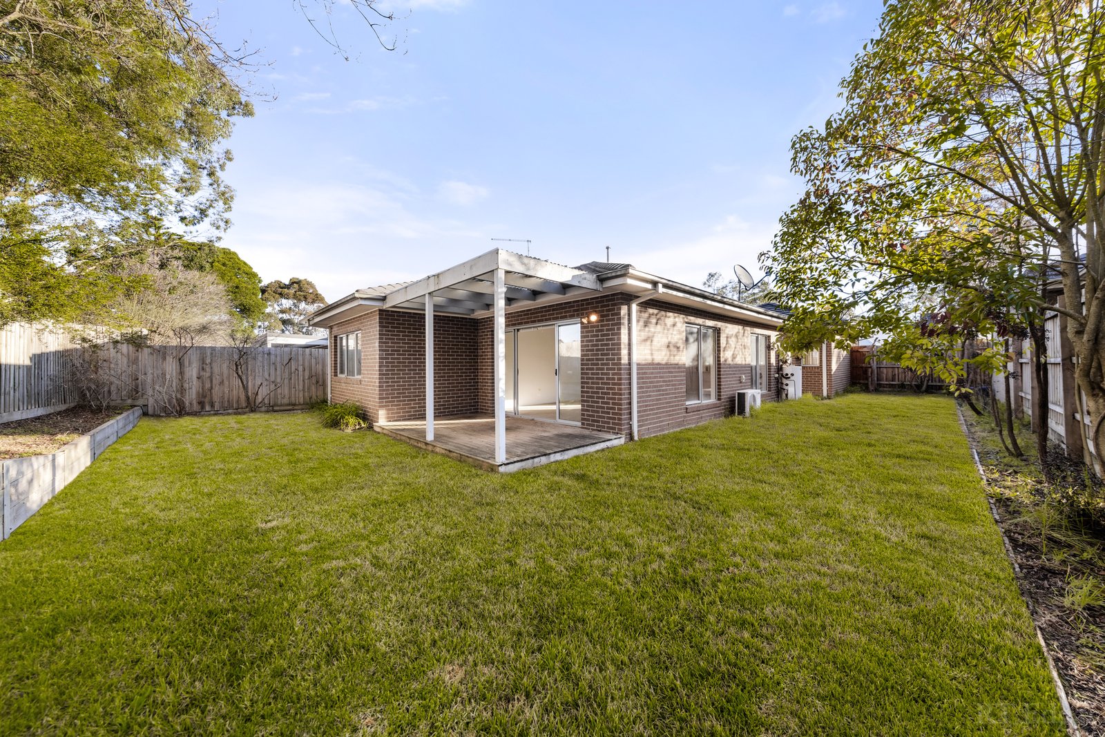 Real Estate and Property in 6 Silvergrass Court, Croydon, VIC