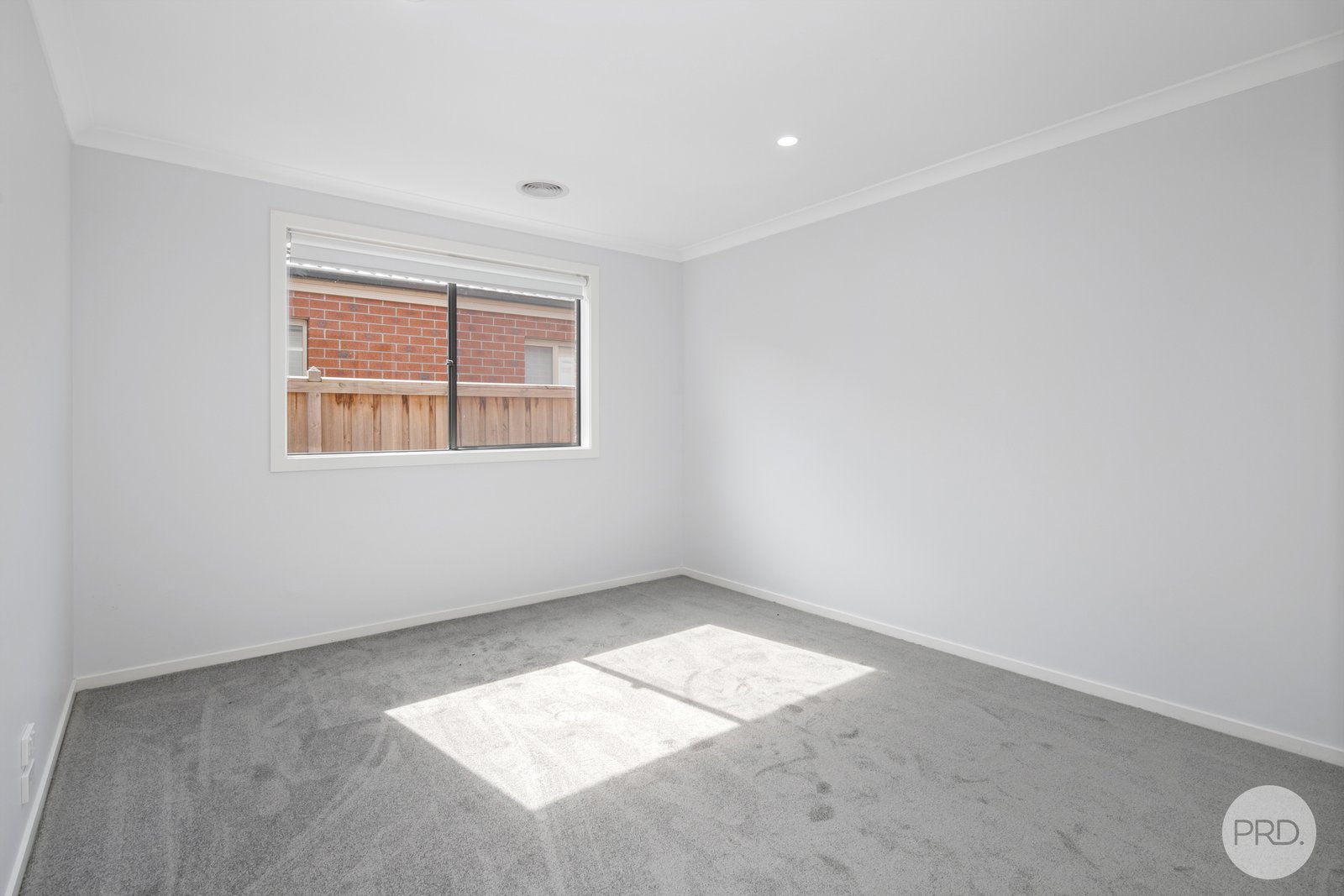 6 Singer Street SMYTHES CREEK 4