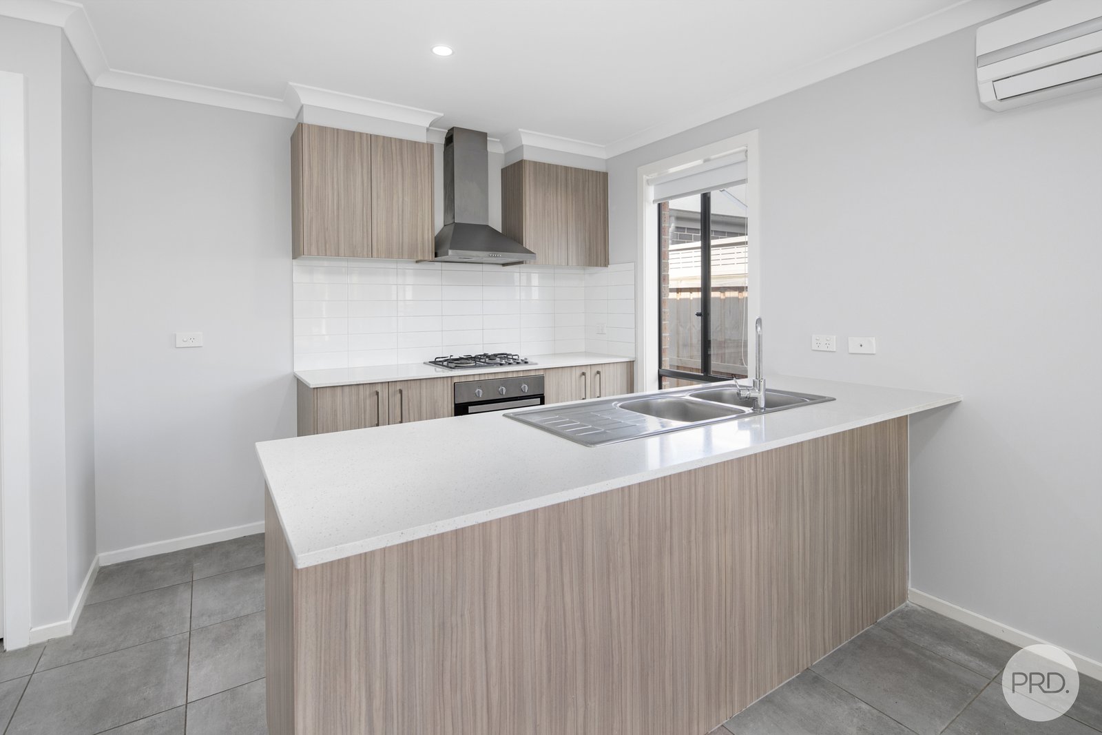 6 Singer Street SMYTHES CREEK 7