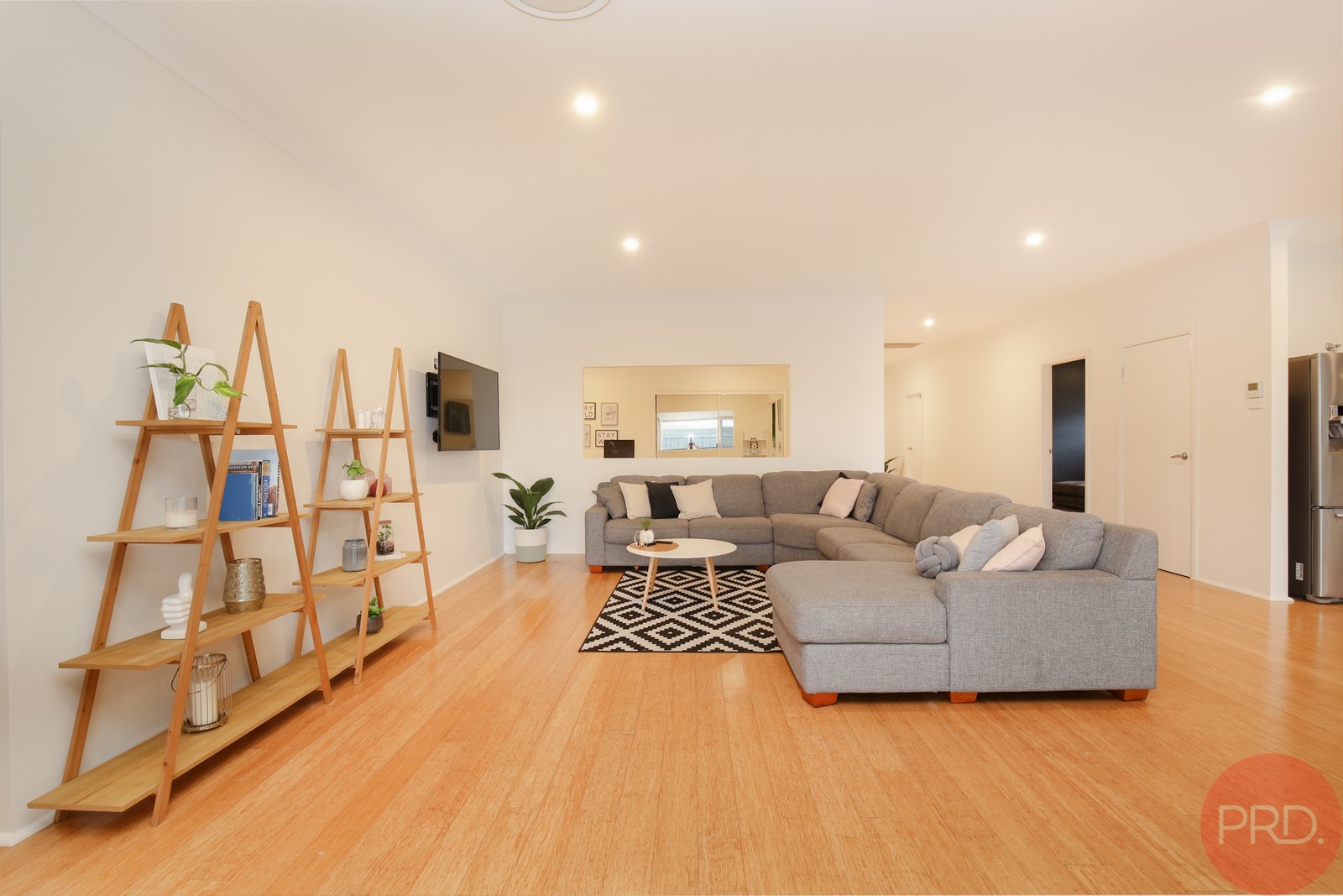 6 Skimmer Street CHISHOLM 10