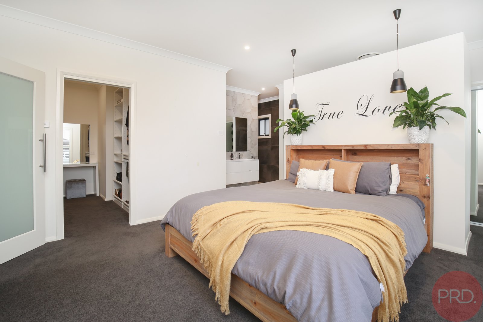 6 Skimmer Street CHISHOLM 14