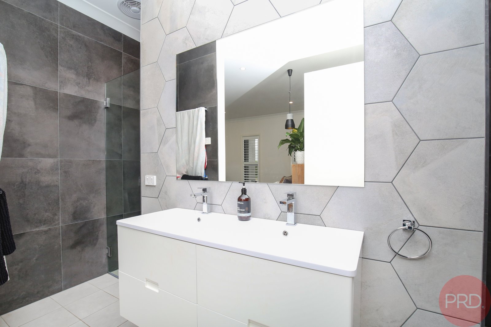 6 Skimmer Street CHISHOLM 16