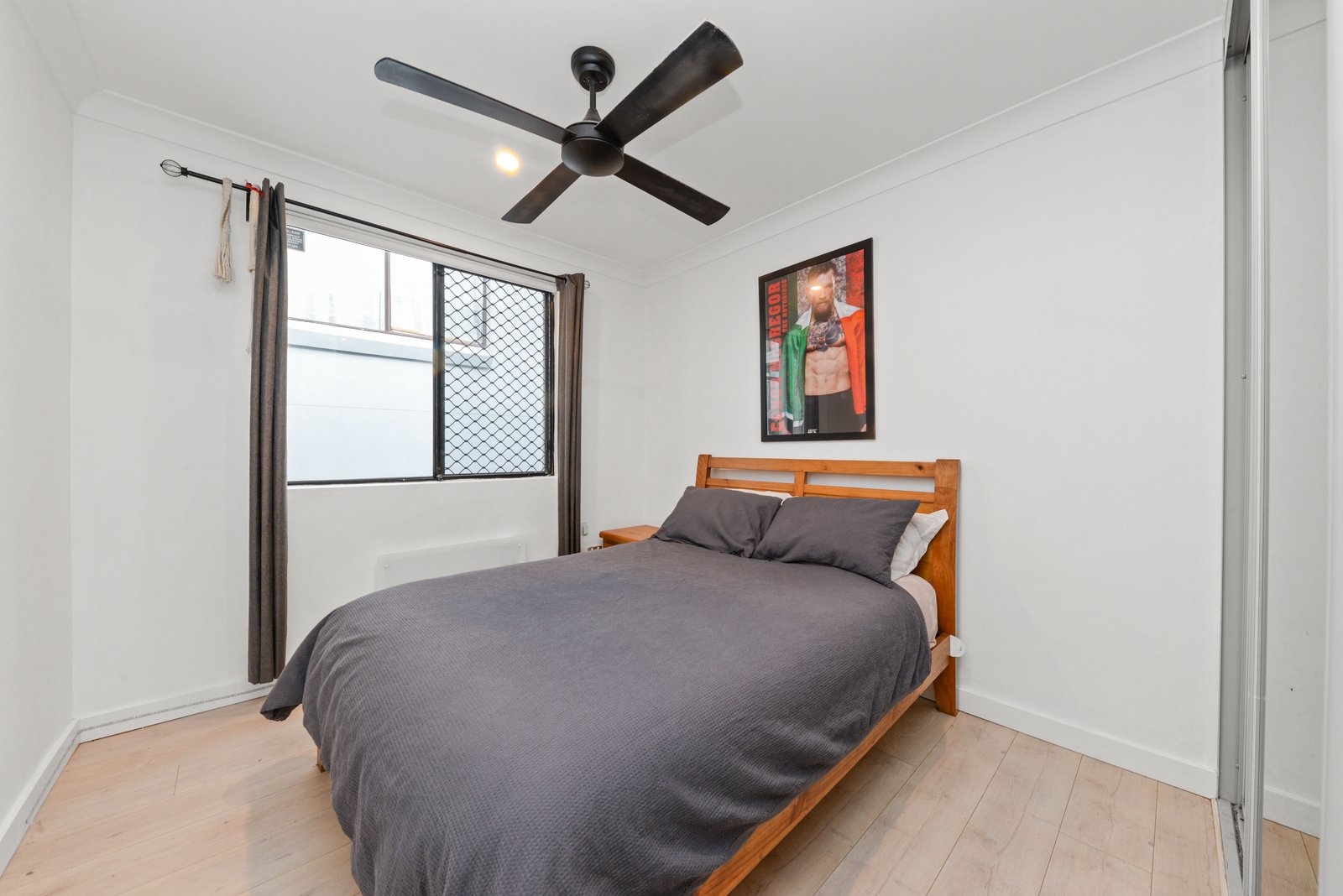 6 Smith Street EASTGARDENS 10