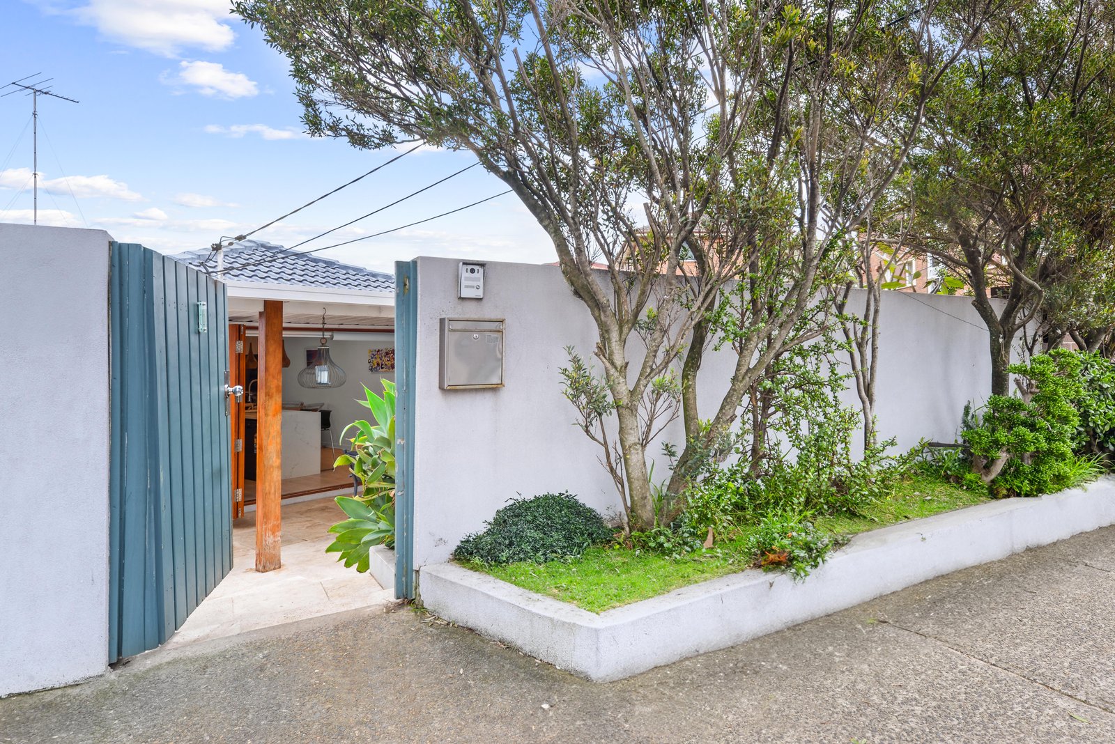 6 Smith Street EASTGARDENS 16