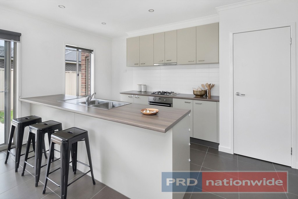 6 Sorrento Drive ALFREDTON 5