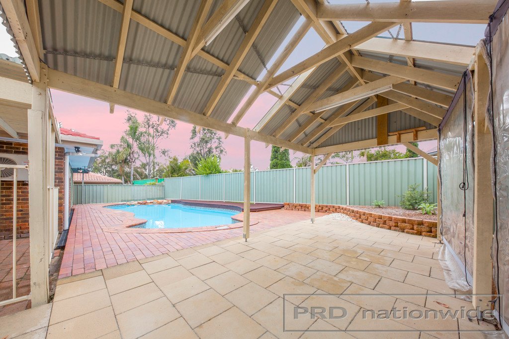 6 South Seas Drive ASHTONFIELD 14