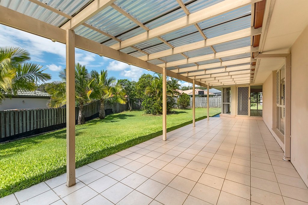 6 Sparford Close MUDGEERABA 4