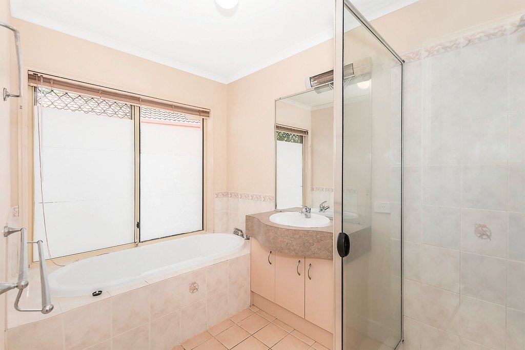 6 Sparford Close MUDGEERABA 11