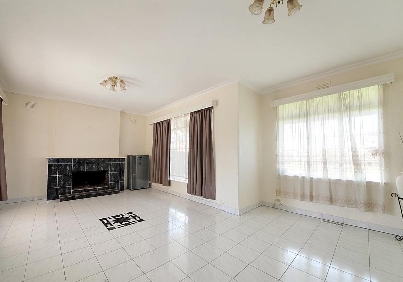 Gallery: 6 St Ives Road