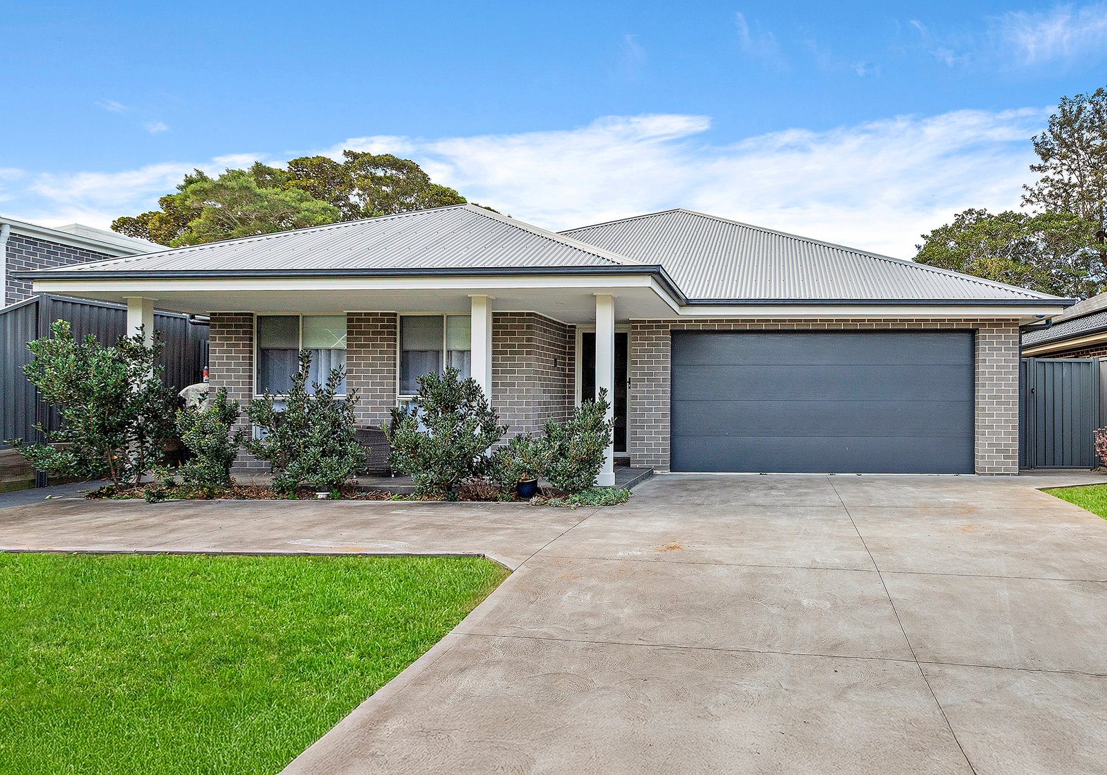 6 Stane Dyke Road STREAM HILL 1