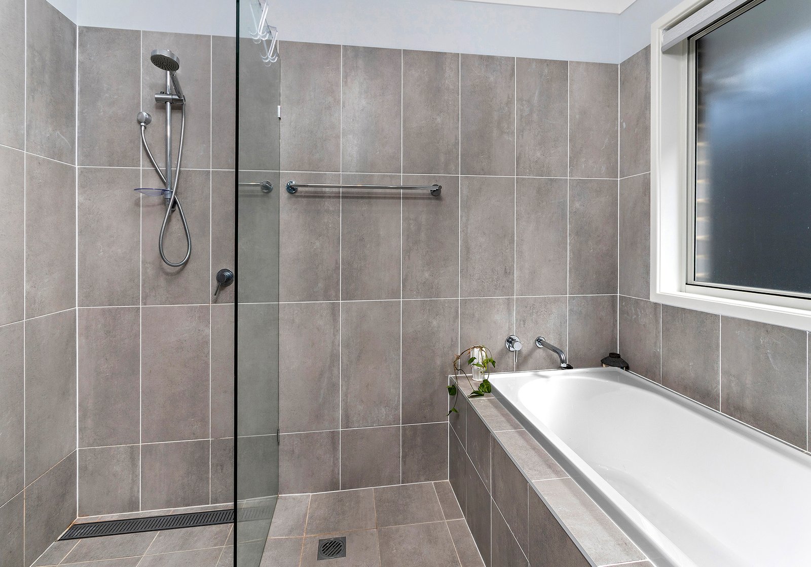 6 Stane Dyke Road STREAM HILL 7