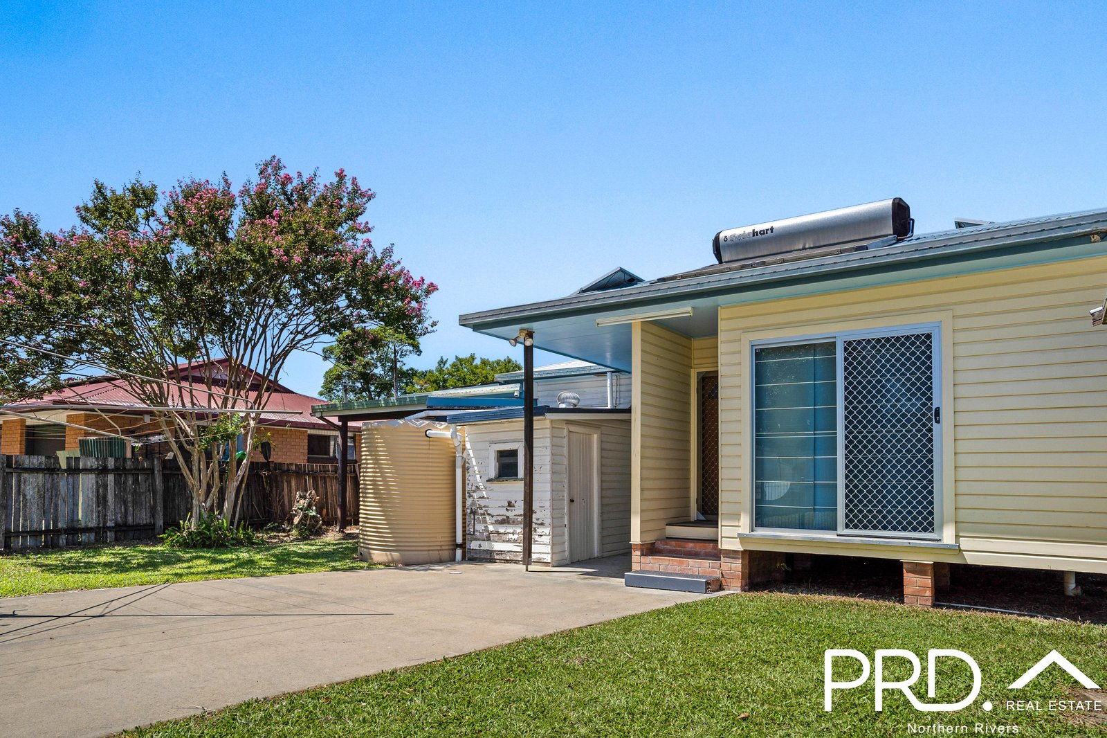 6 Stapleton Avenue CASINO 3