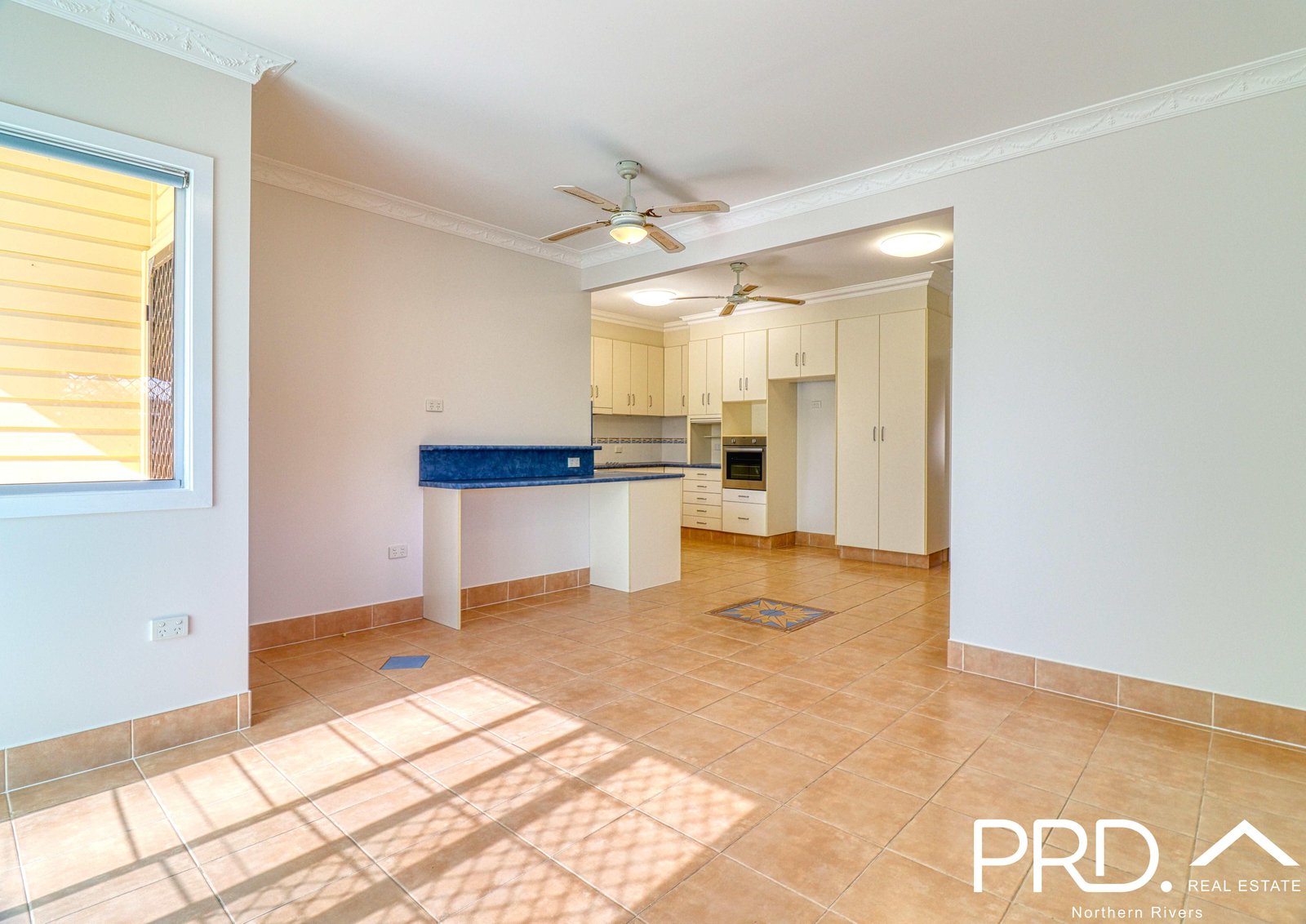 6 Stapleton Avenue CASINO 6