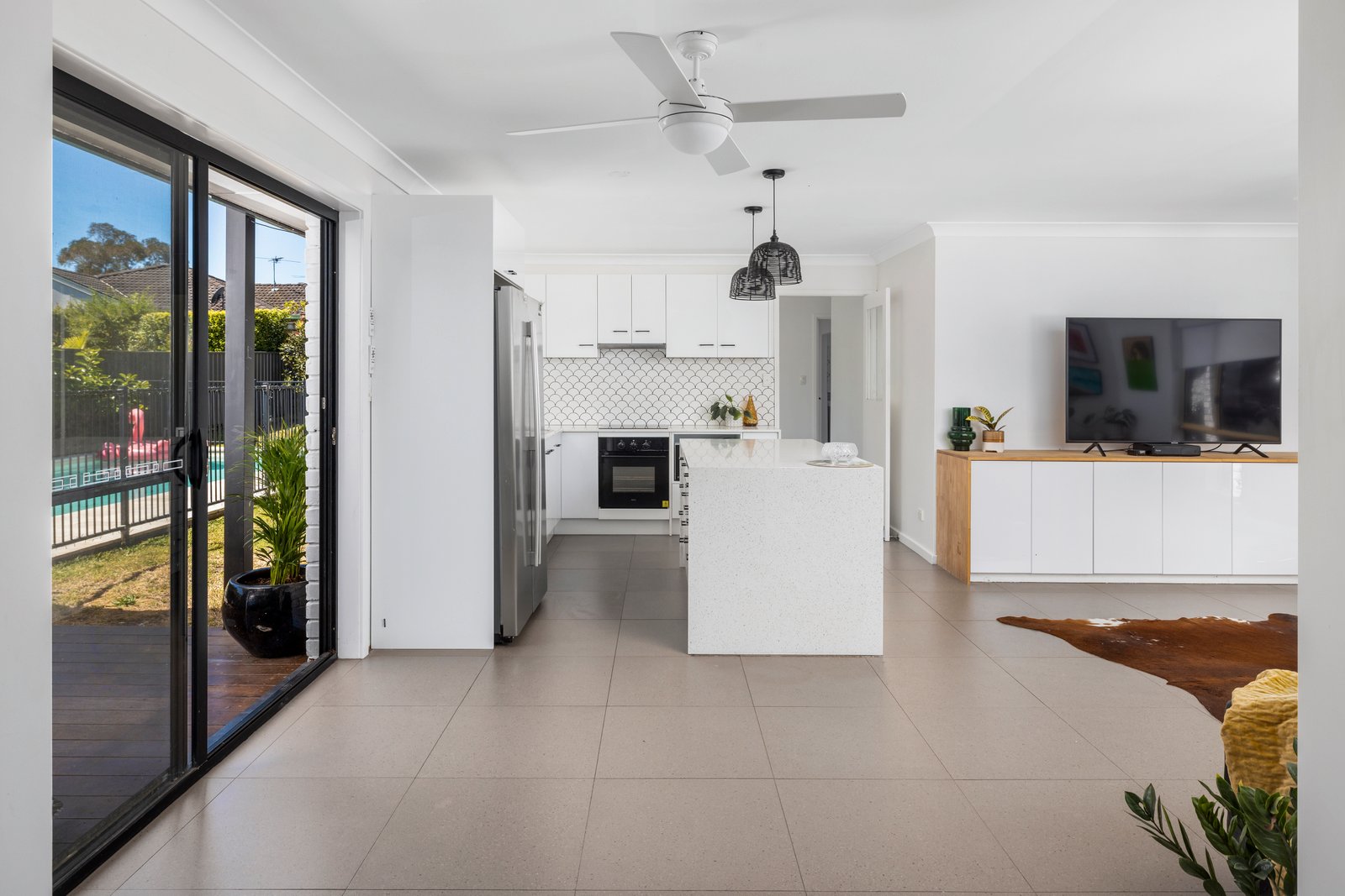 6 Starboard Close SALAMANDER BAY 6