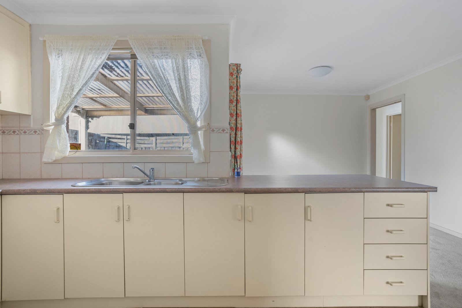 Gallery: 6 Steele Street