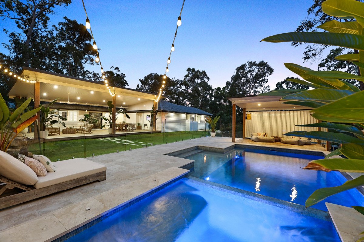 6 Stirling Court Bonogin 2