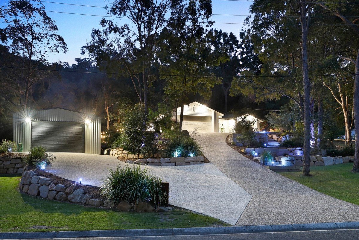 6 Stirling Court Bonogin 33