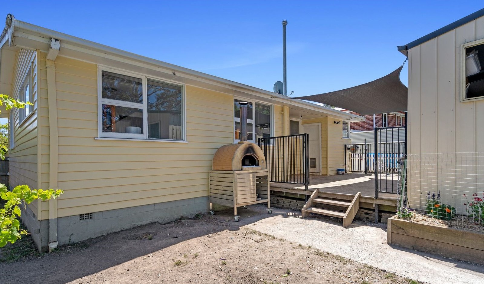 6 Sugarloaf Road RISDON VALE 11